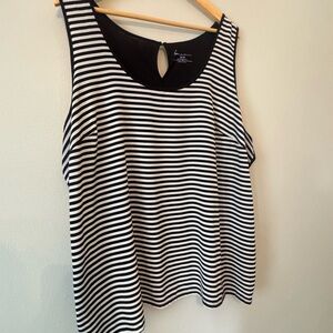 Lane Bryant black and white dressy tank top 26/28W - 3x